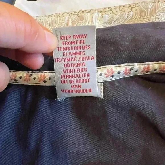 Tahari brand best with pockets size 3T - Picture 7 of 8